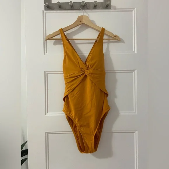 Maillot de bain d’excellente qualité grandeur 6 - Picture 2 of 5